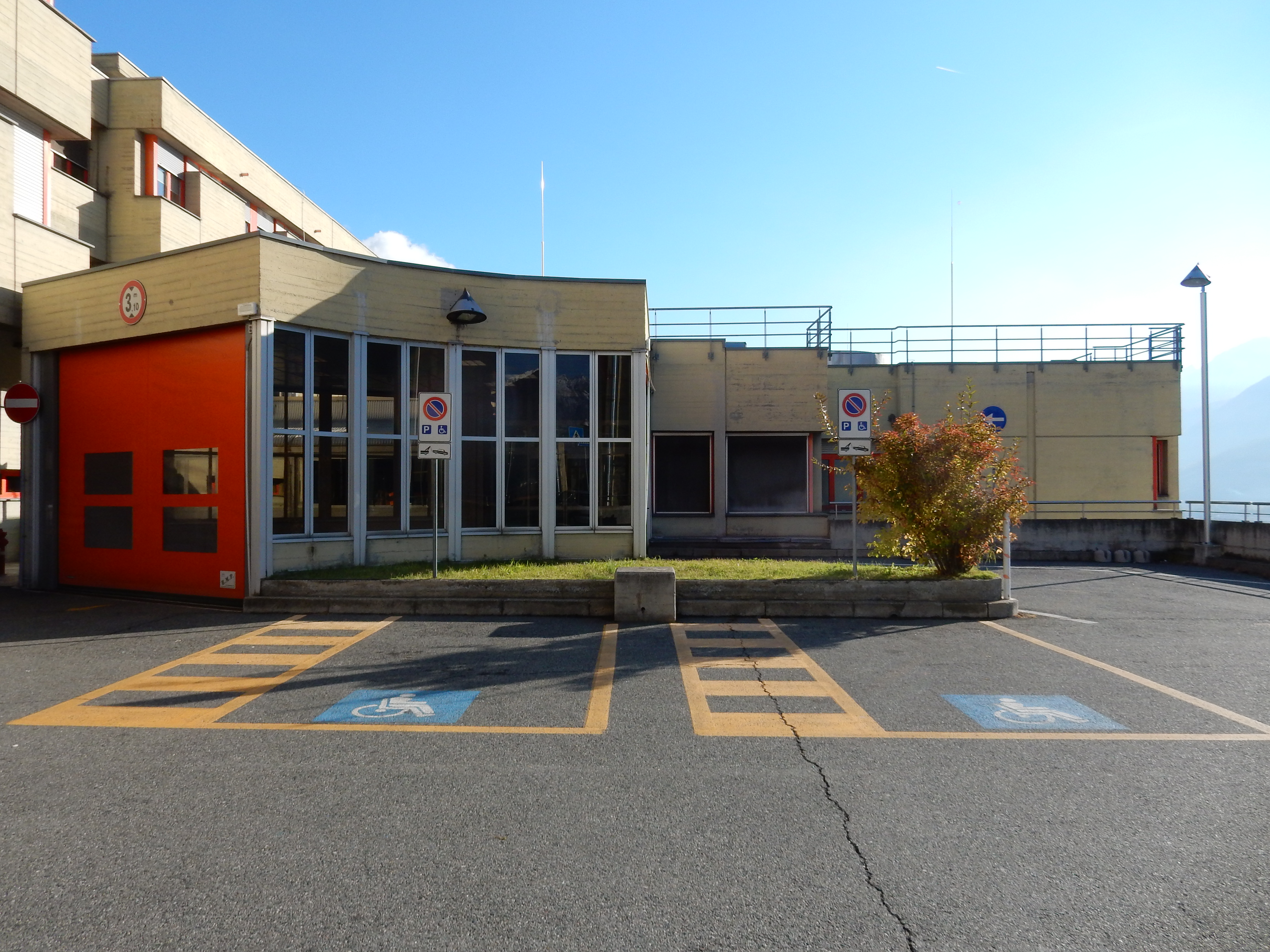 Via Vaccari Lino, 5