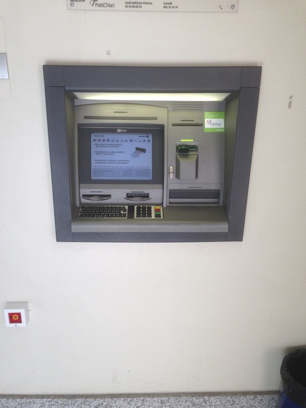 Banca UNICREDIT