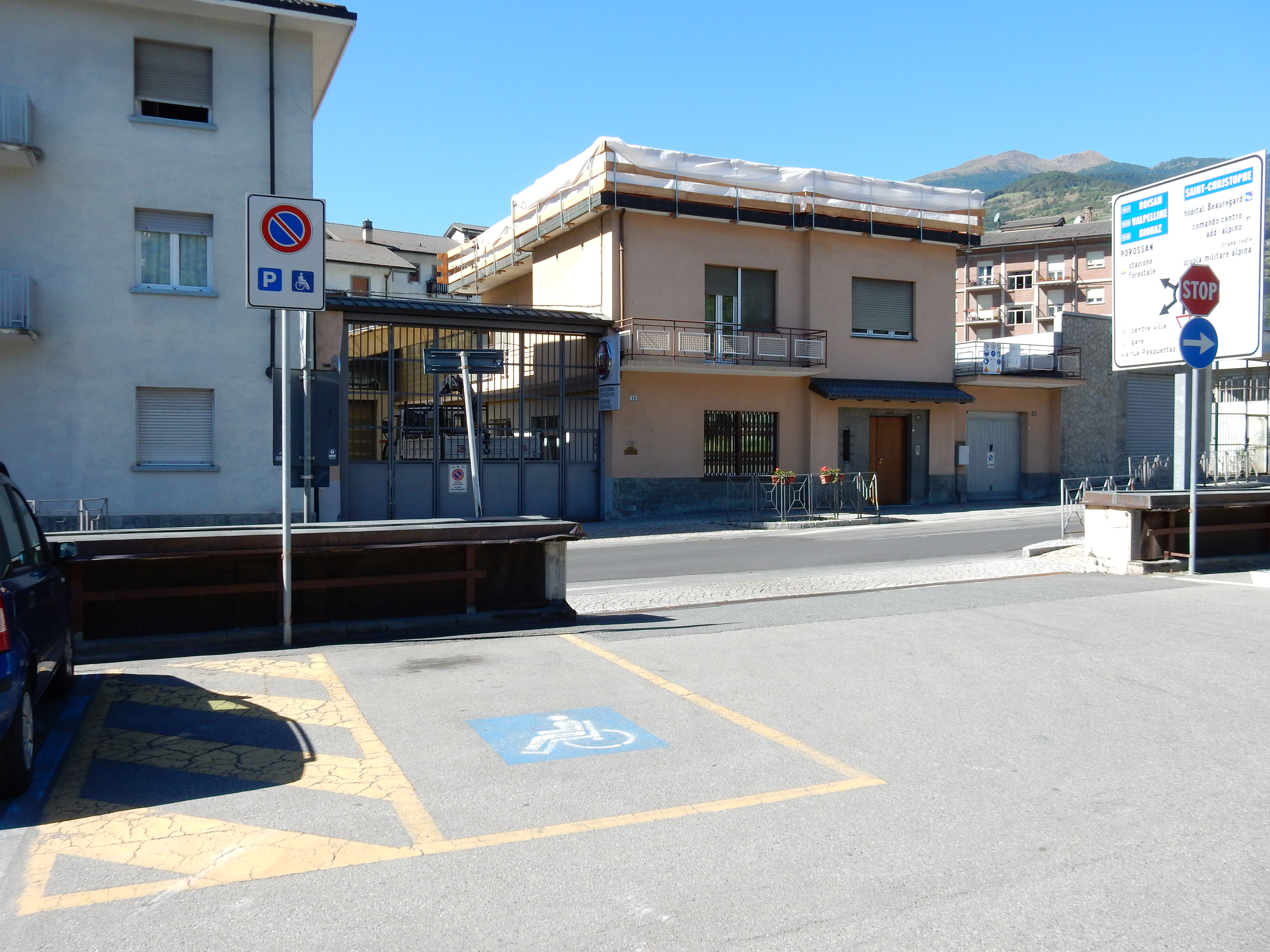 Via Mont Gelé, 11